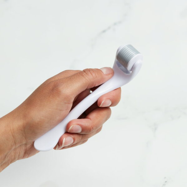 Equate Beauty Facial Micro Roller